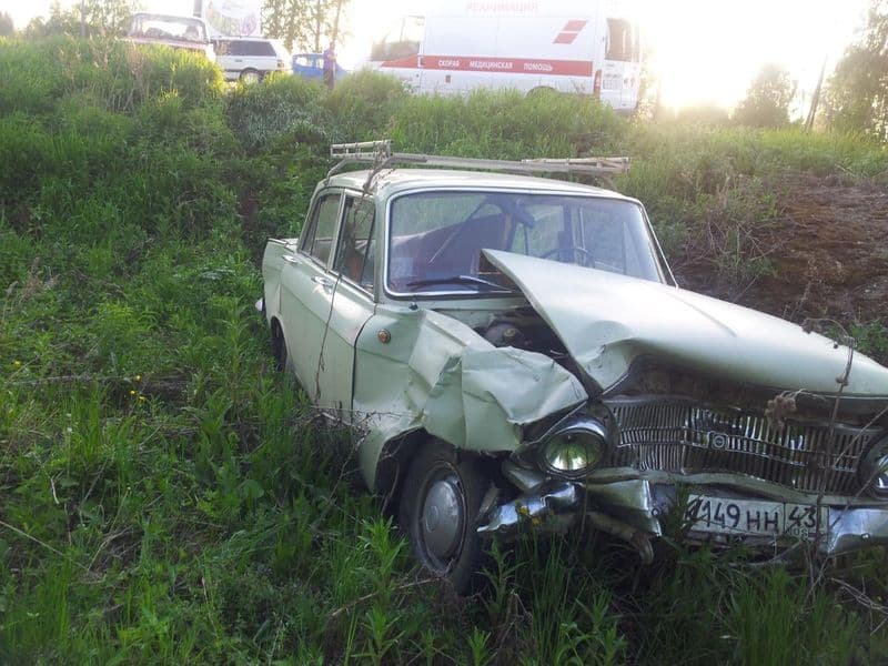 На Победиловском тракте столкнулись 3 машины: пострадали 2 человека