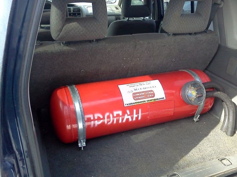 Как переоборудовать машину на газовое топливо? 