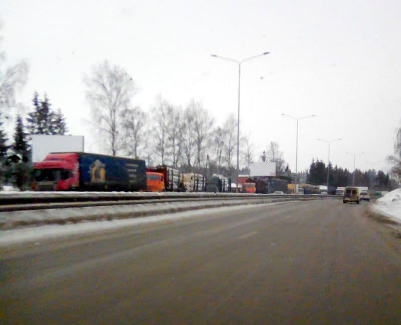 В ожидании Медведева: фуры не пускают в Киров