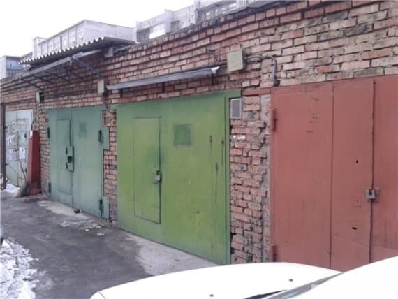 3 тысячи рублей в год за гараж - это много