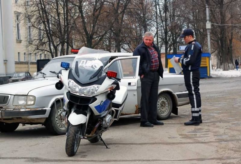 На дороги Кирова вышел полицейский мотобат