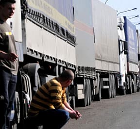 Трасса «Вятка»: в жаркую погоду будет ограничено движение большегрузов