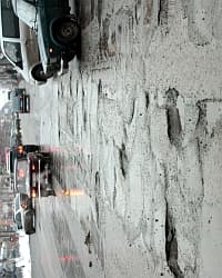 Ремонт дорог в Кирове: все начинается с бордюра...