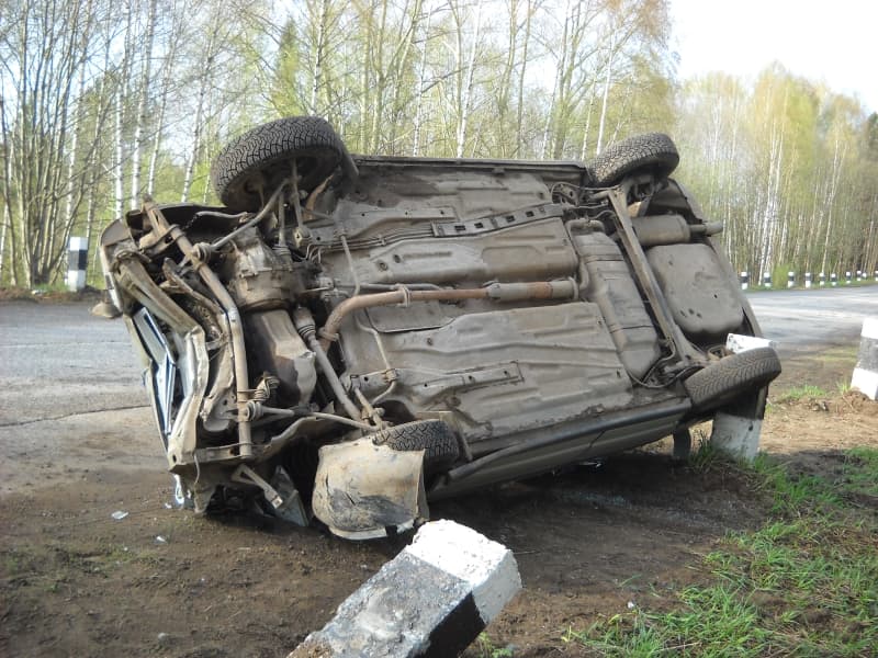 В Кирово-Чепецком районе  на трассе перевернулась «двенадцатая»