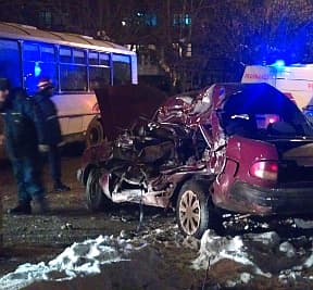 ДТП. Автобус протаранил Волгу