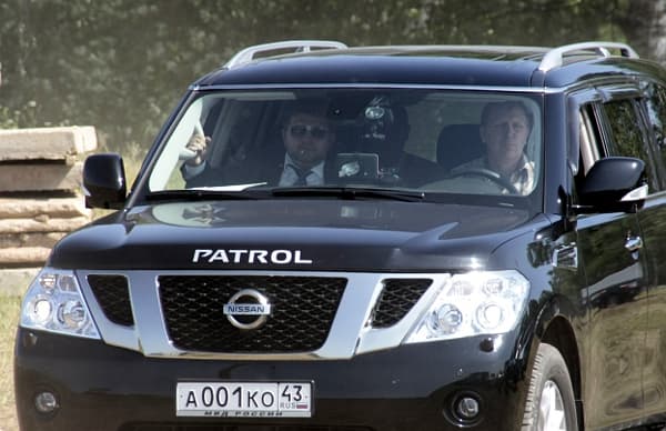 Дорогие автомобили. Любишь кататься, люби и налоги платить