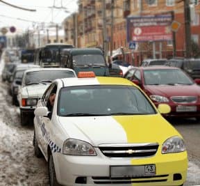 Единый цвет такси. Депутаты «гадают» - быть или не быть