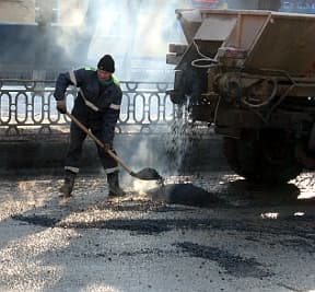 Весенний ремонт дорог начался...