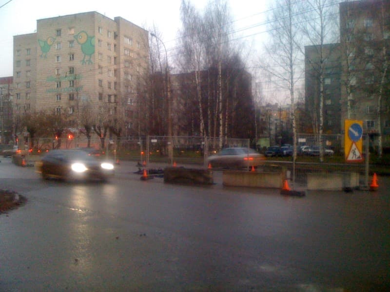 Ремонтные работы на улице Воровского доставили хлопот автомобилистам