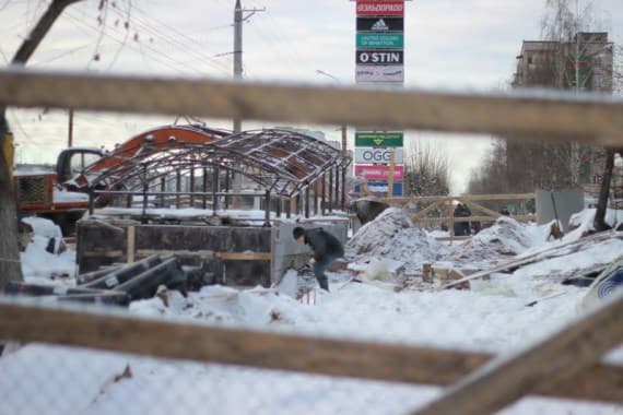 Строительство подземного перехода у «Макдоналдса» затягивается