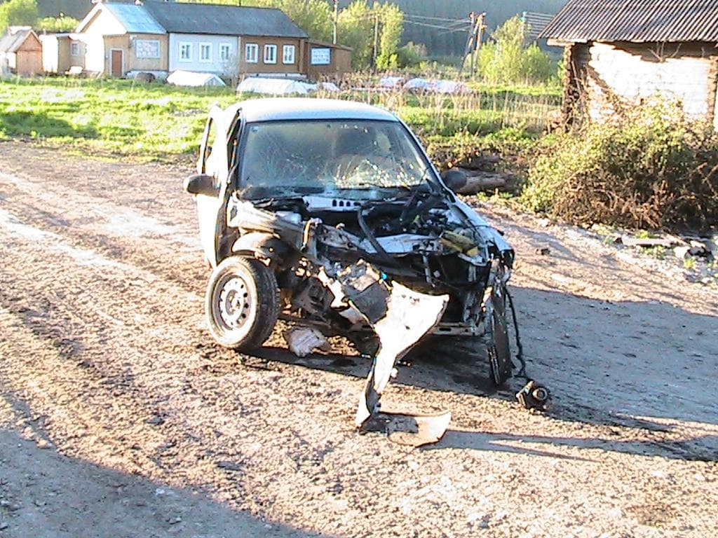 В ДТП погиб водитель Калины, пассажирки автобуса в больнице