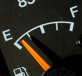 Цены на топливо начали снижаться