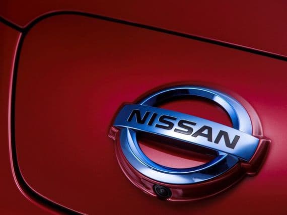 Nissan снижает цены в феврале