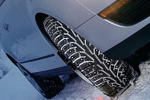 Эту покупку зимних шин мужчины запомнят надолго...