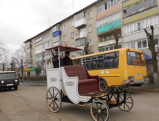 Яранский умелец создал самоходную коляску