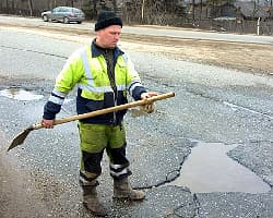 За яму на дороге никто не ответит...