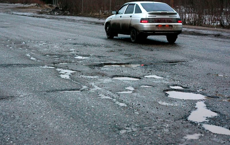 Ремонт дорог? Конечно, но осенью!