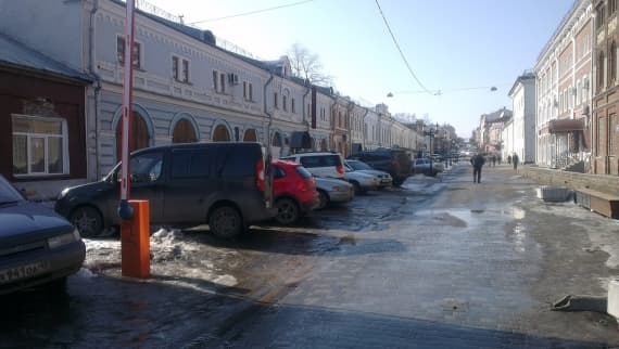 Паркуйтесь на здоровье! «Вятский Арбат» не был пешеходной зоной