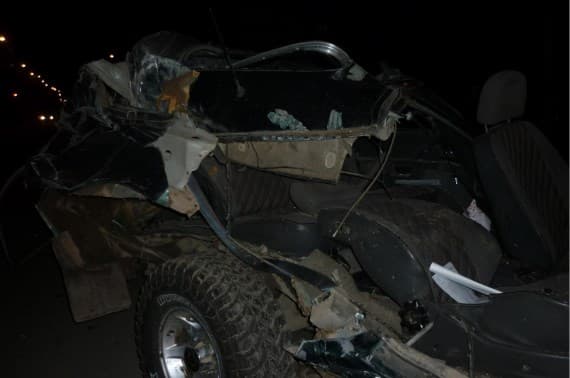 На Щорса водитель Опеля врезался в грузовик. Пассажир погиб