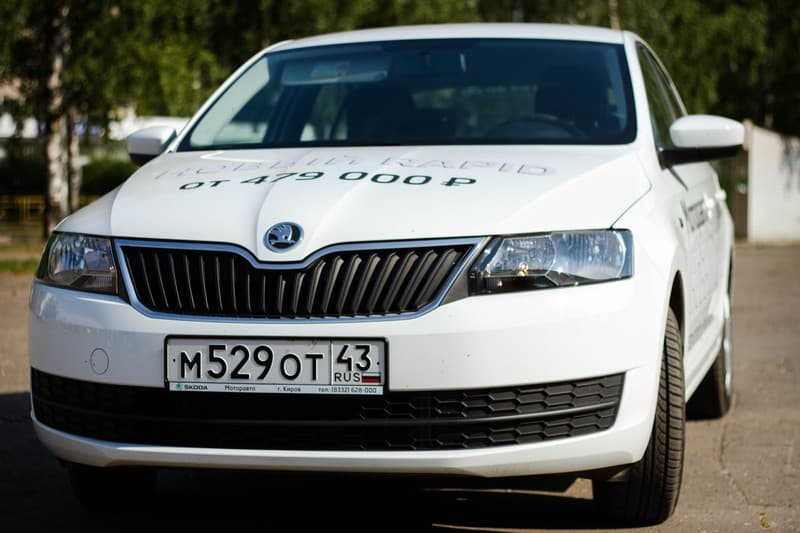 Тест-драйв Skoda Rapid. В машине нет ничего… лишнего