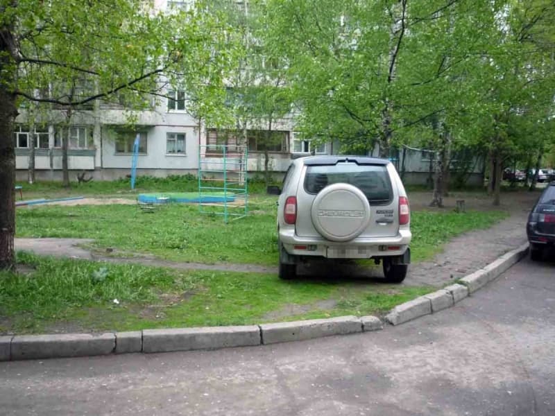 Как обуздать недобросовестных автолюбителей?