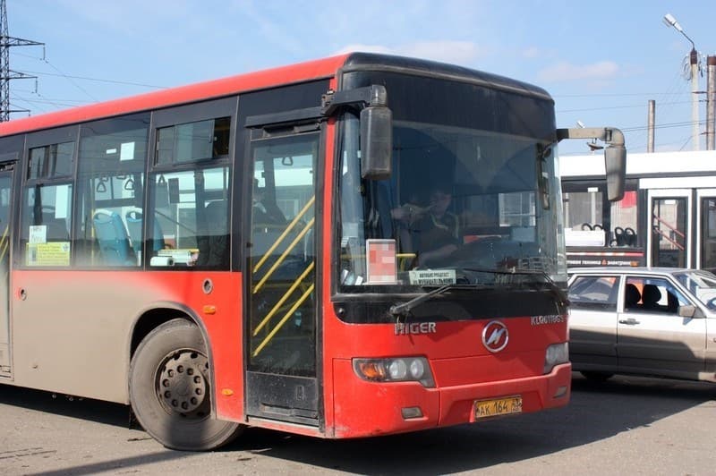 Несколько городских автобусов изменили маршруты