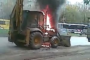 На «Филейке» сгорел трактор