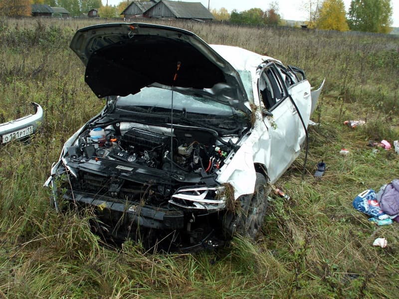 Тройное столкновение. Пьяный водитель не справился с управлением