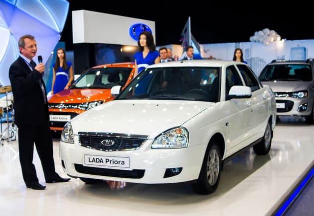 Обновленная Lada Priora. Заглянем в салон