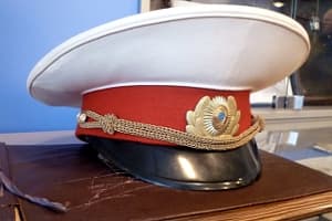 Инспекторы ГИБДД раздают детские рисунки нерадивым водителям