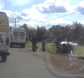 ДТП в Корчемкино: УАЗ врезался в опору ЛЭП и перевернулся на крышу