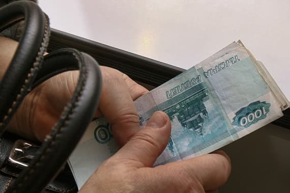 Пьяный водитель «десятки» пытался откупиться от полиции Вятских Полян