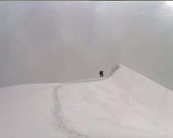 Новая политика по очистке от снега: убираем и днем, и ночью, и по графику