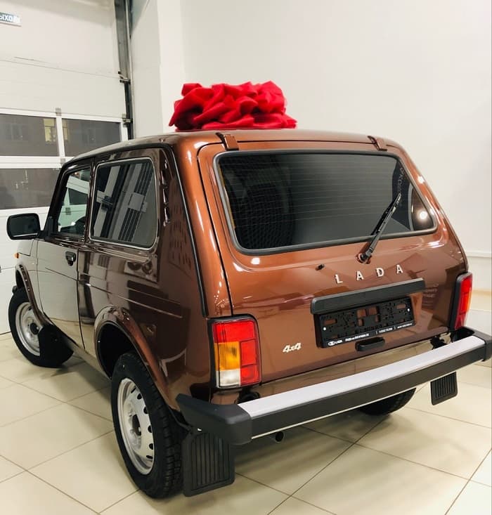 На «Автовазе» начали выпускать обновленную «Ниву»: салон стал реально интереснее