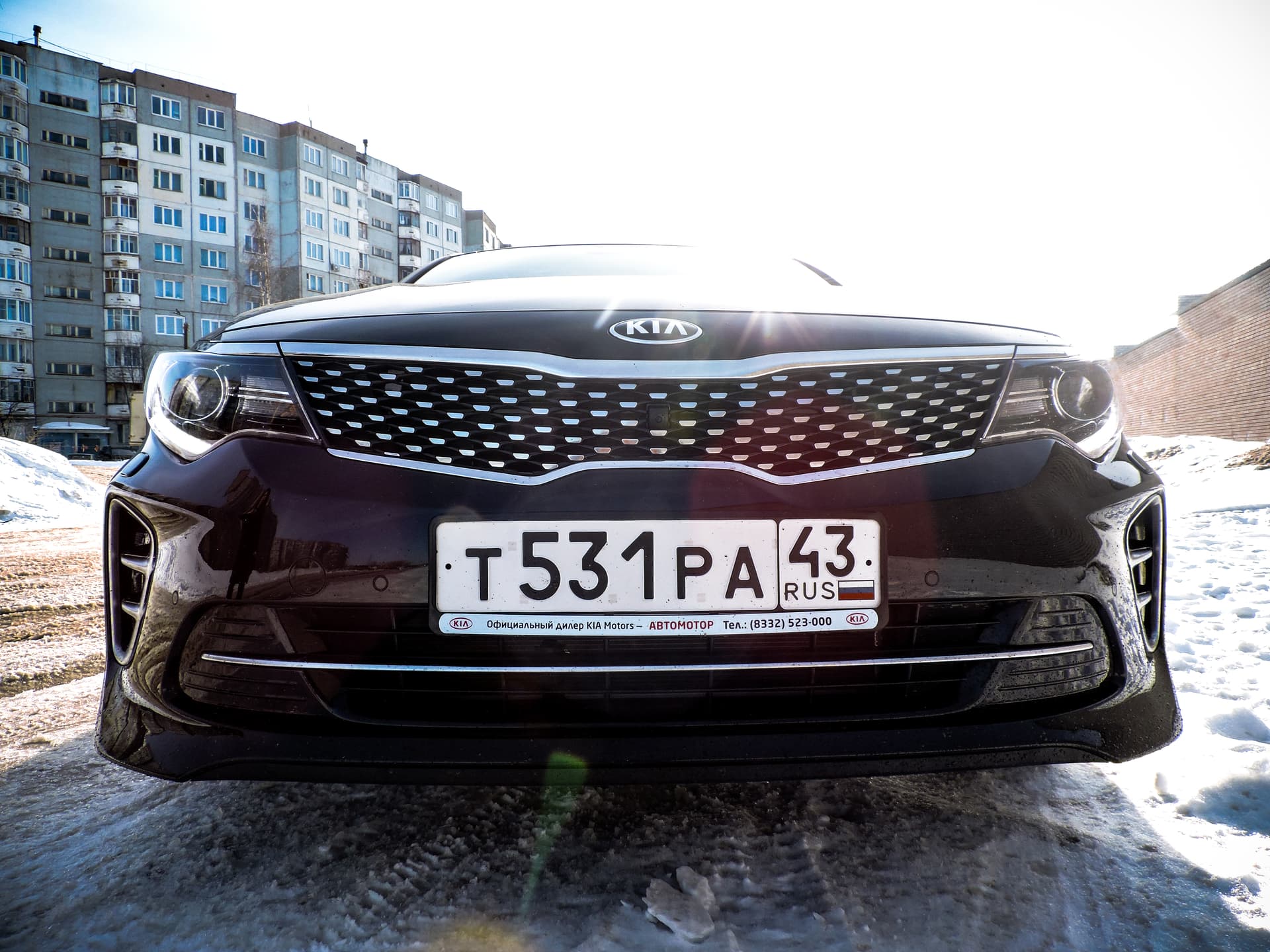 Тест-драйв Kia Optima: забудь про её страшных подруг