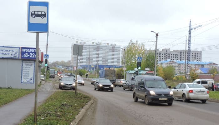 “Знак есть, а лежачего полицейского нет”