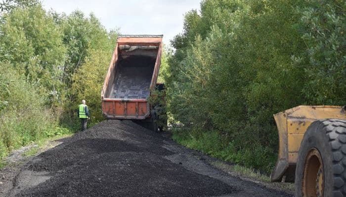 Администрация Кирова: в июле отремонтируют дорогу к деревне Русское