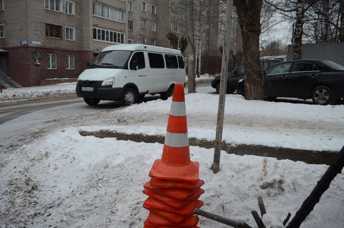 Ямочный ремонт в Кирове: отремонтировано уже более 30-ти участков дороги