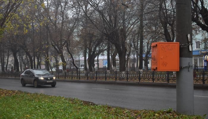 В Правилах дорожного движения появится важный знак: дорожным камерам не скрыться