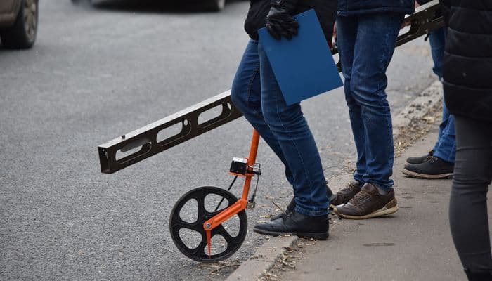 30 лет — ремонта нет: в Кирове летом отремонтируют привокзальную площадь