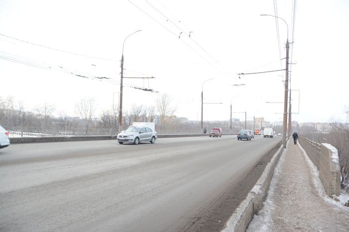 В кировской администрации прокомментировали трещину на путепроводе