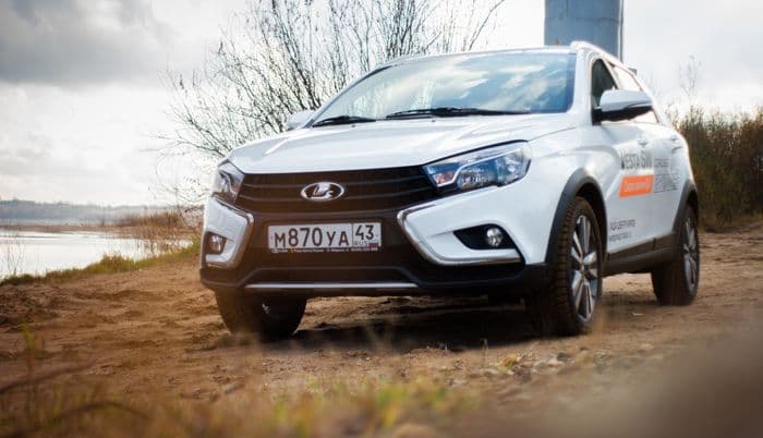 Из-за коронавируса в Кирове на удалёнку ушли и продажи автомобилей: почему это важно?