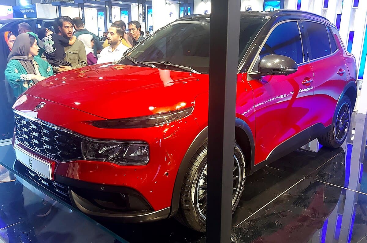 Началось производство нового кроссовера в Иране, который будут продавать в России