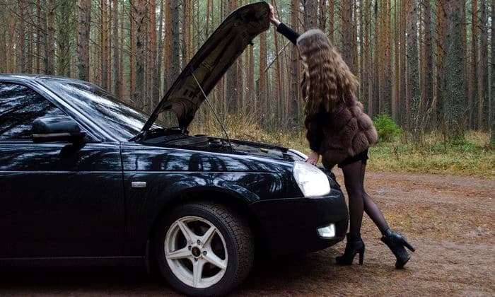 Что происходит с автомобилем, когда он попадает в руки к девушке