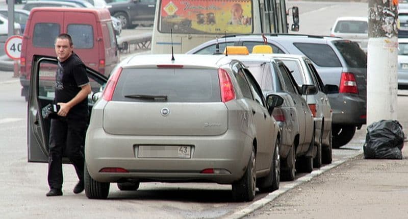 Самые популярные автомобили среди таксистов