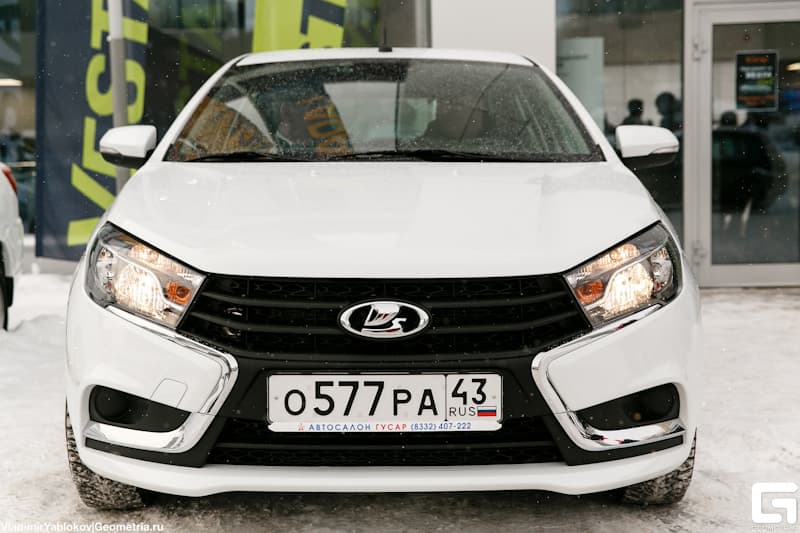 VestaStart в автосалоне ГУСАР. Фотоотчет