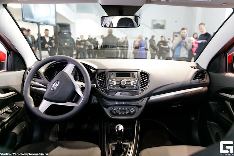 VestaStart в автосалоне ГУСАР. Фотоотчет