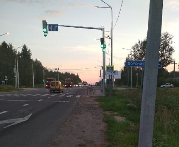На Победиловском тракте перед Дороничами заработал светофор