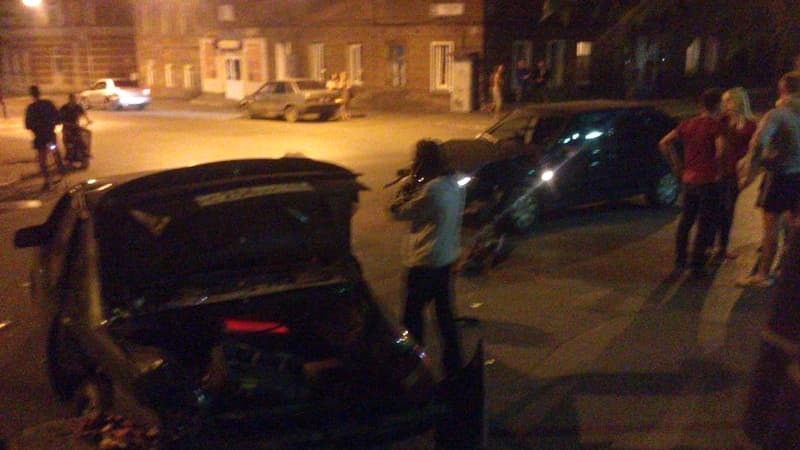 Молодой гонщик без прав спровоцировал ДТП