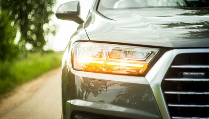 Почему лучше купить двух- или трехлетний автомобиль, нежели новый